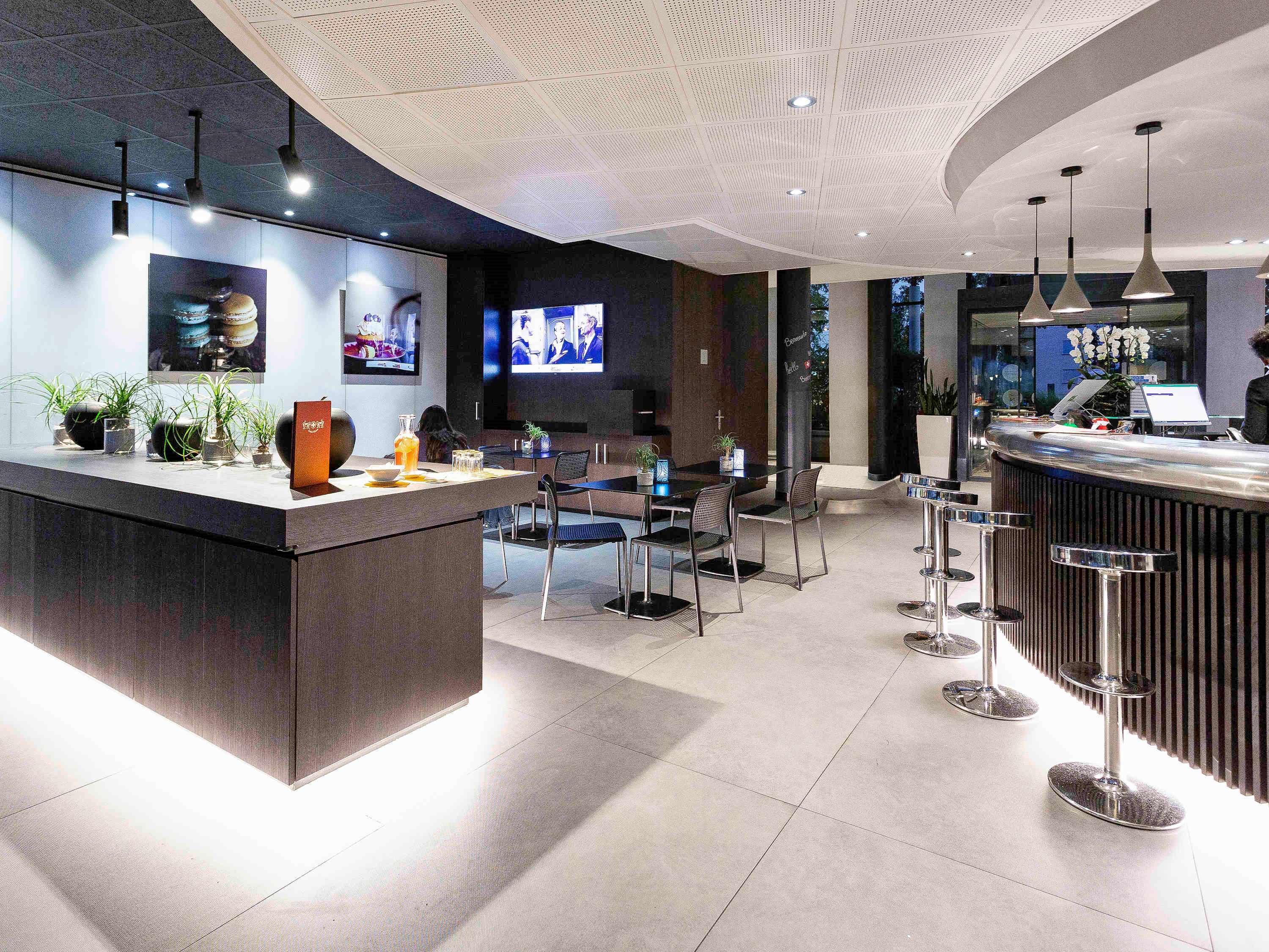 Novotel Suites Geneve Aeroport Vernier Exterior photo